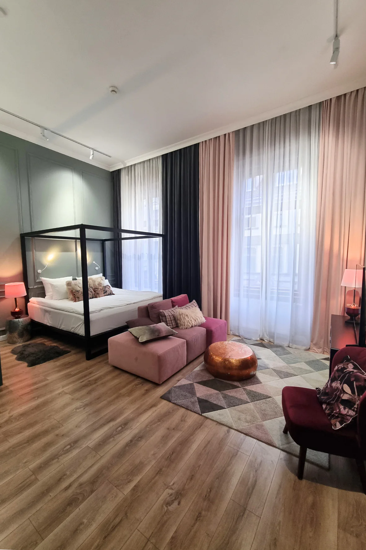 Apartament Pudrowy Toruń - elegancki apartament z wyjątkowym wnętrzem